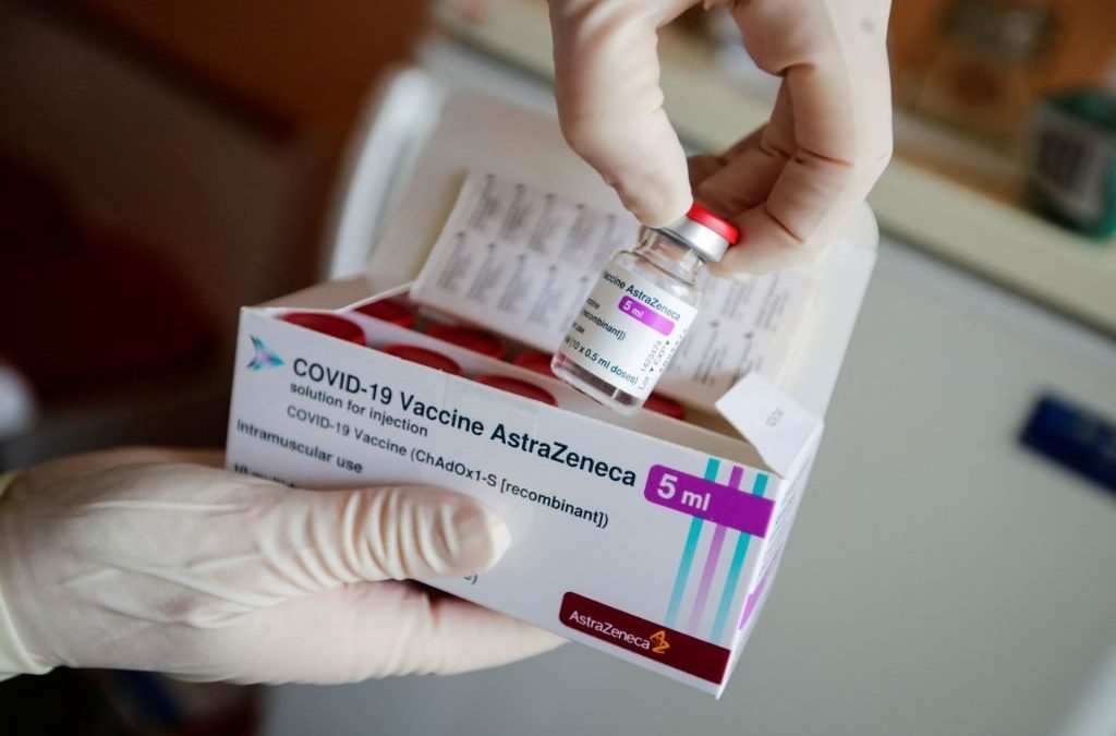 Vaccin AstraZeneca Covid-19: est-il sécuritaire de le prendre?